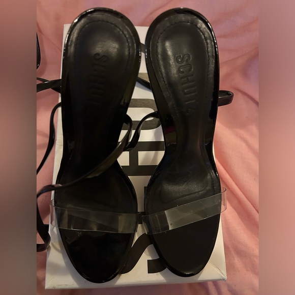 SCHUTZ Cloe Vinyl Sandal - Picture 9 of 10